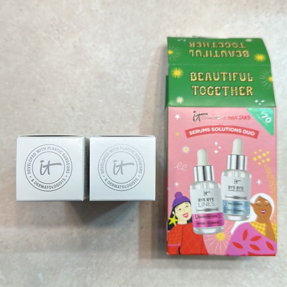 [GREAT DEAL] It cosmetics serum solutions duo + anti-aging cleansing - Picture 5 of 9